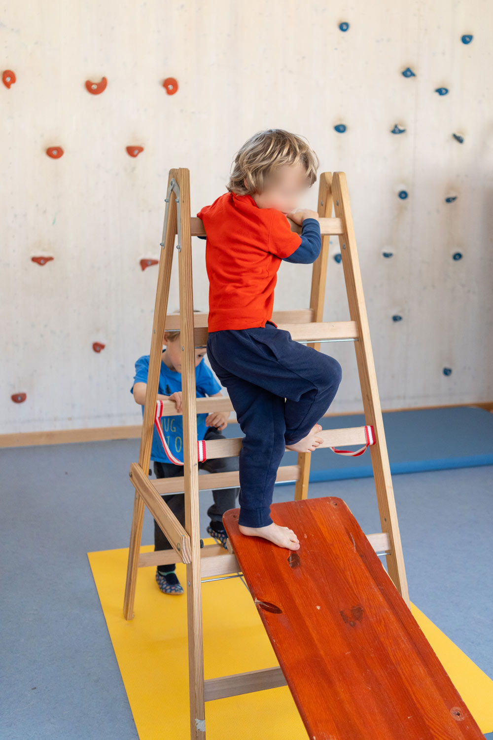 Klettern und Rutschen